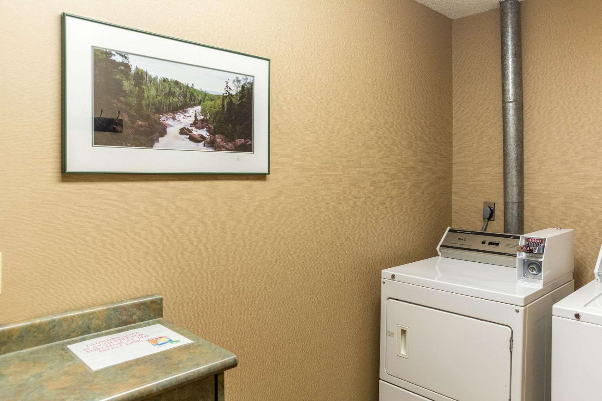 Comfort Inn West Дулут Экстерьер фото